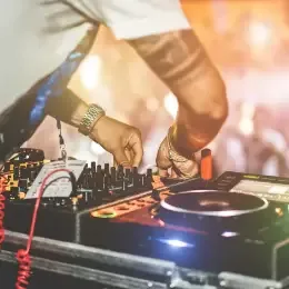 Dj jobs london 3 260x260