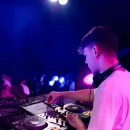 Dj jobs london 6 260x260